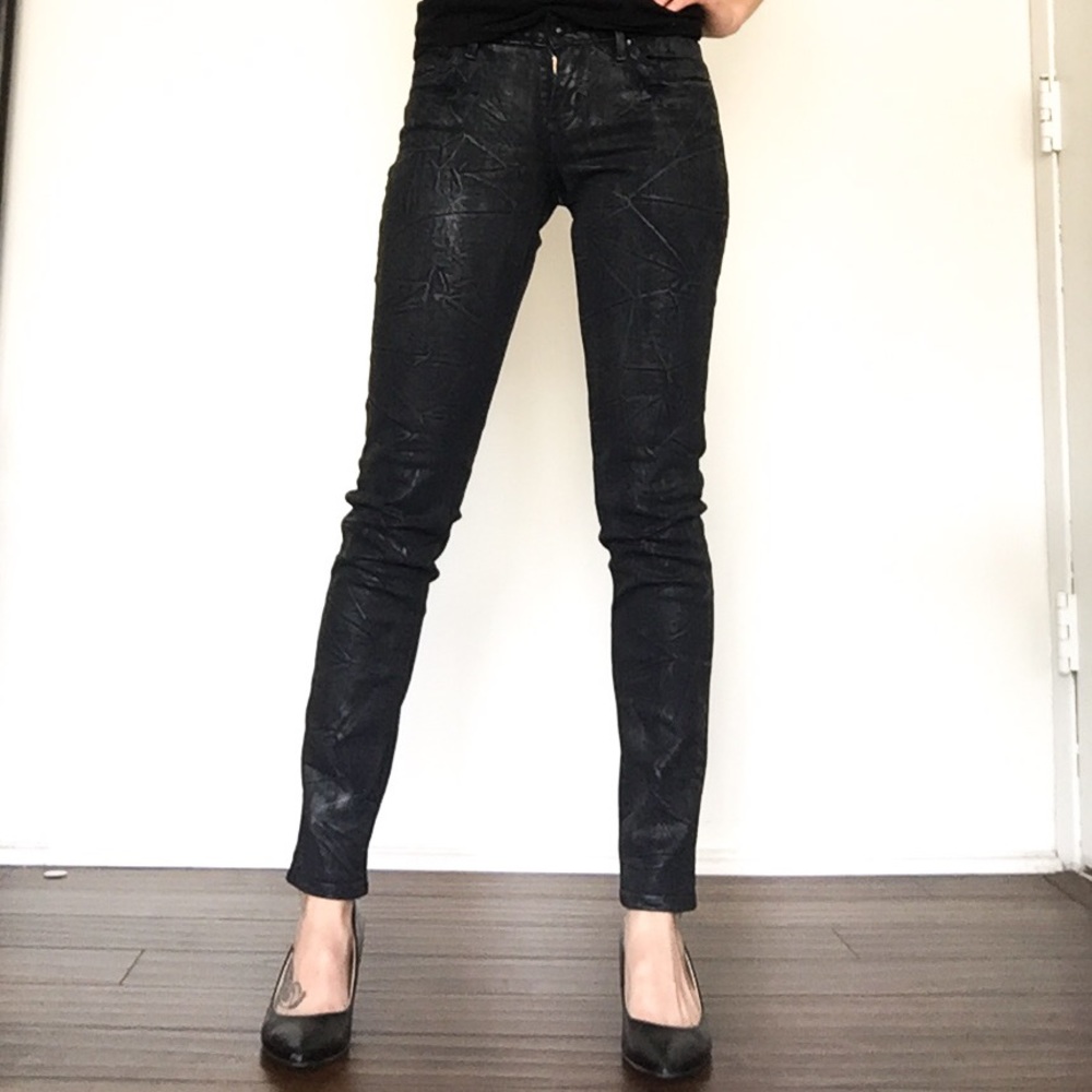 Levi’s Modern Rise Skinny 25 Demi Curve Jeans